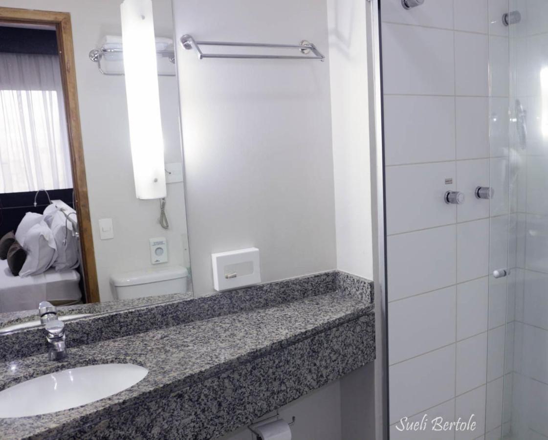 Lindo Flat Em Hotel 4 Estrelas Na Bela Vista เซาเปาโล ภายนอก รูปภาพ